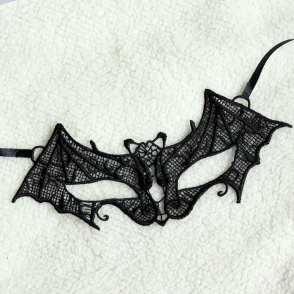New Black Lace BAT Mask Eye Mask Halloween - Picture 4 of 4